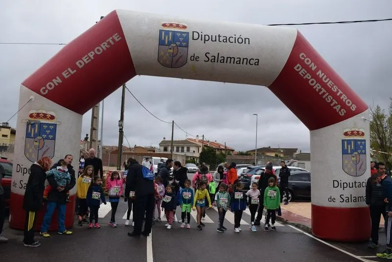 Foto 9 - El mal tiempo no empa&ntilde;a el VII Cross Popular de Aldeatejada