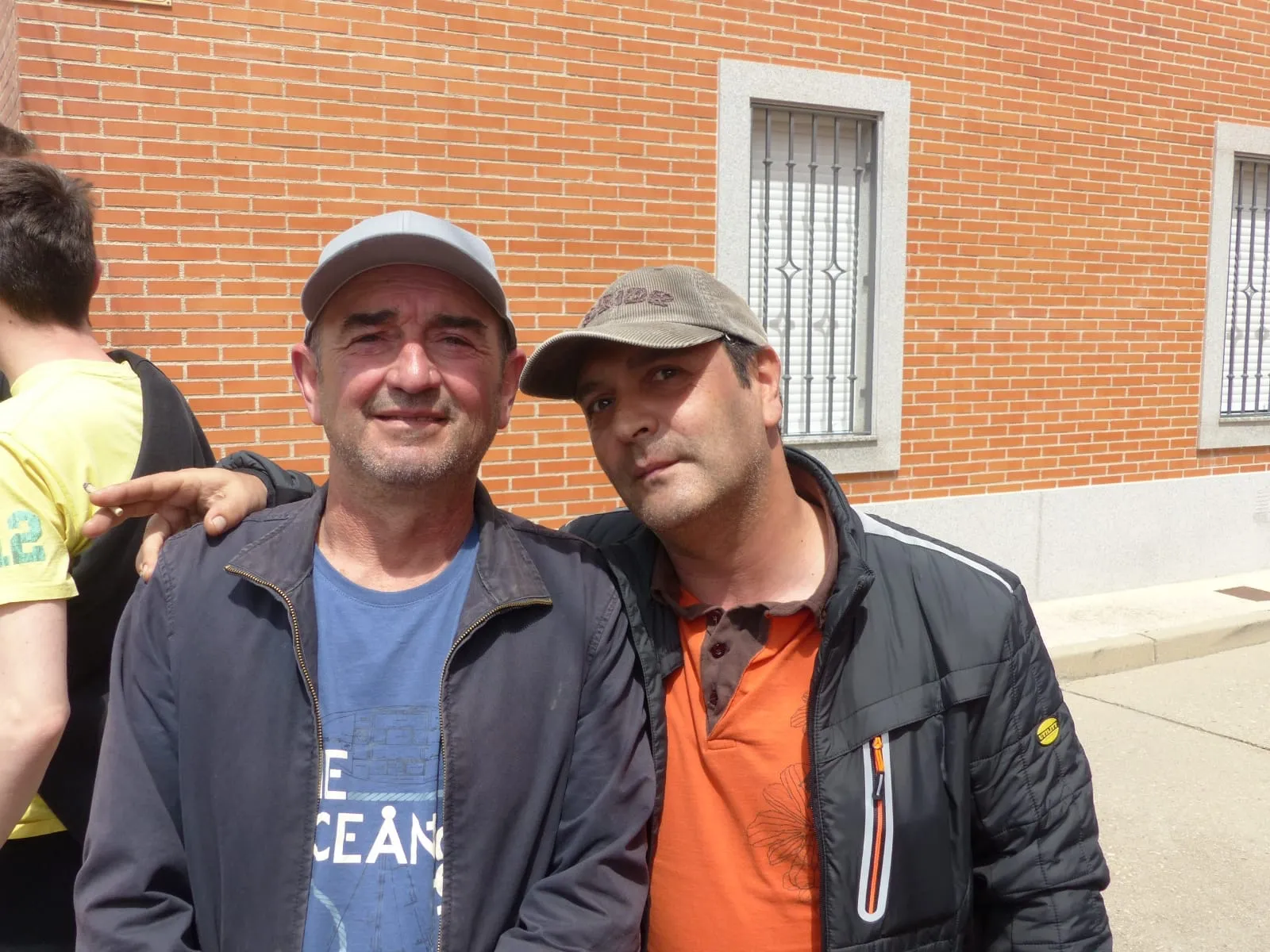Foto 10 - Cientos de vecinos despiden con una paellada las Fiestas del Voto en Villoria