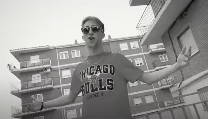 Foto 3 - Yann inicia una nueva etapa musical con la publicaci&oacute;n de &lsquo;Poeta de barrio&rsquo;