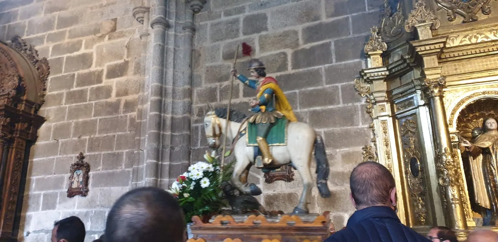 Santiago de la Puebla ha honrrado este sábado a San Jorge 