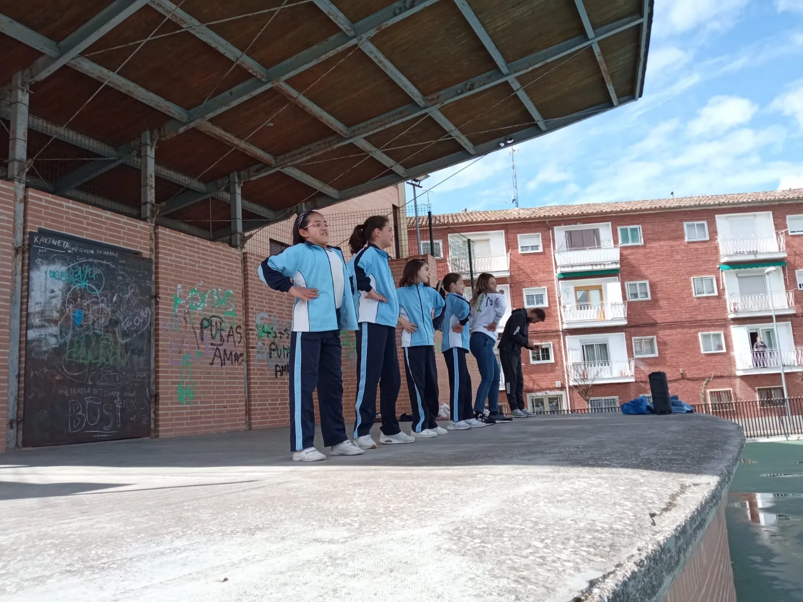 El colegio La Encarnación celebraba en la Huerta el día de la educación física en la calle   