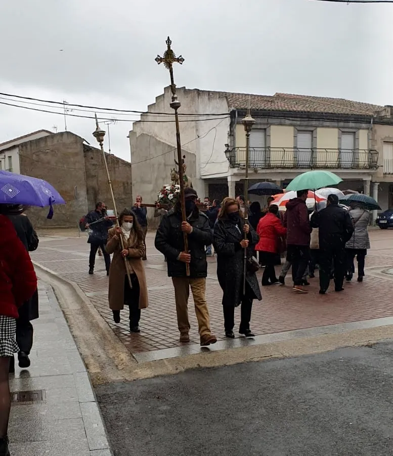 Santiago de la Puebla ha honrrado este sábado a San Jorge 