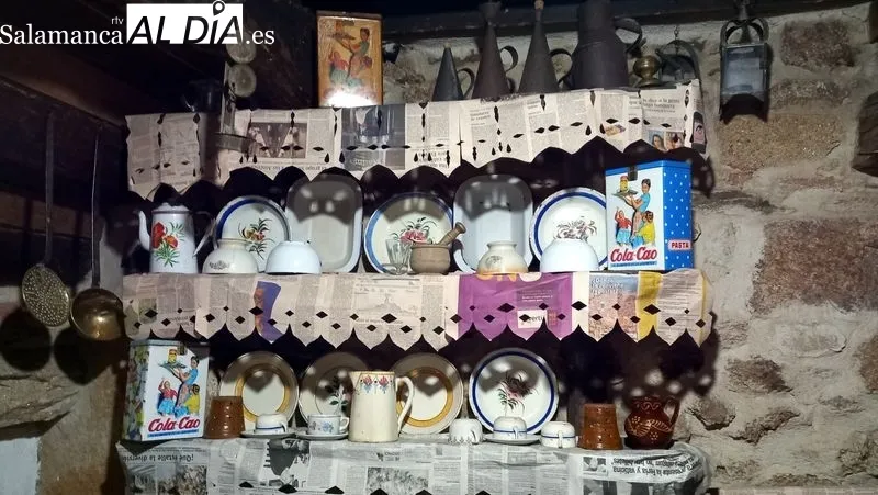 Los chicos de Asprodes en la casa museo El Pereduz