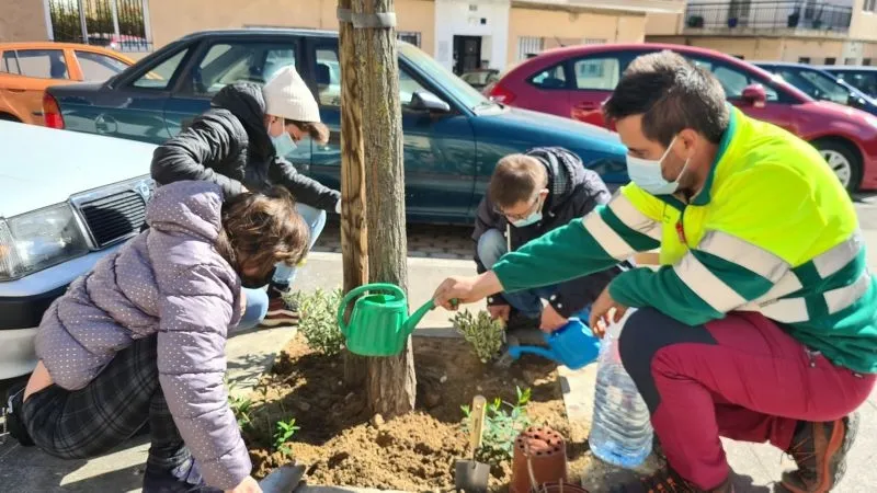 Participantes en el proyecto Alcorques Savios en Salamanca - Savia-Ayto. Salamanca