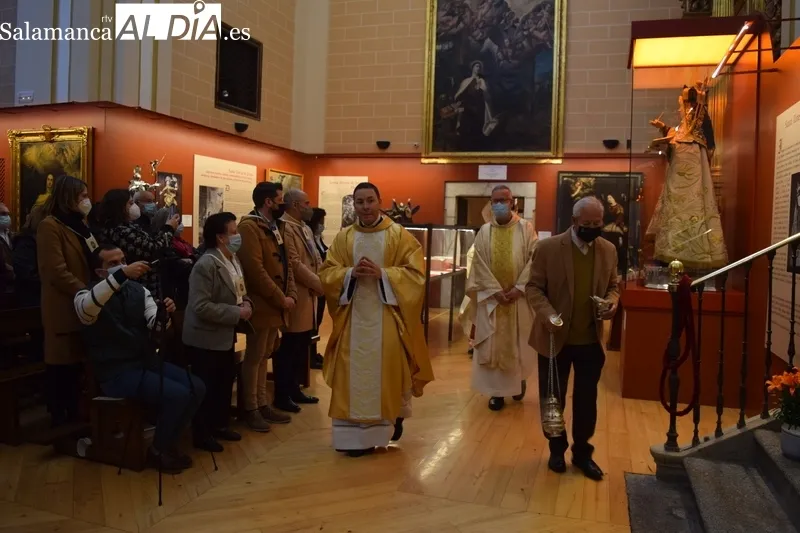 Foto 4 - Rouco Varela oficia la eucarist&iacute;a dominical en Alba de Tormes