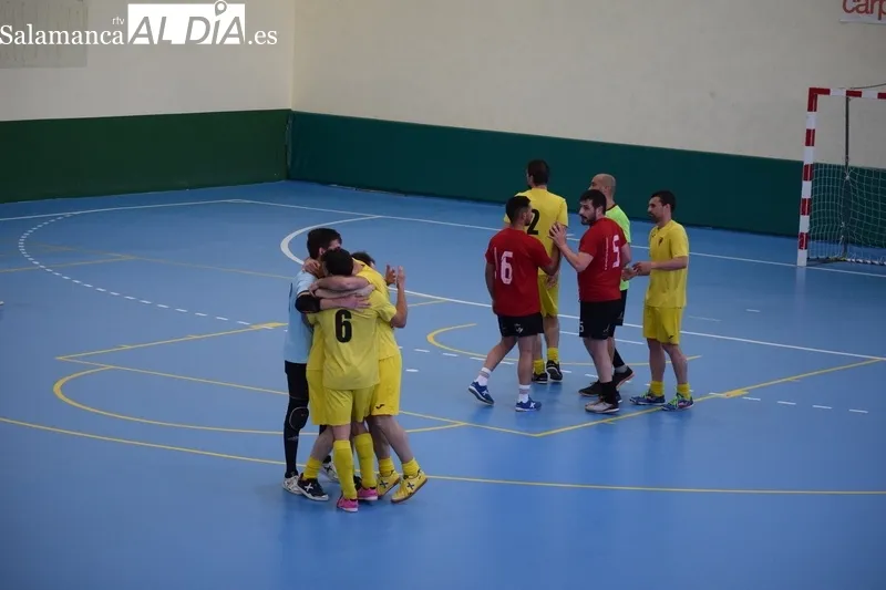 Foto 6 - Ahigal de los Aceiteros se lleva el Trofeo Diputaci&oacute;n celebrado en Alba de Tormes