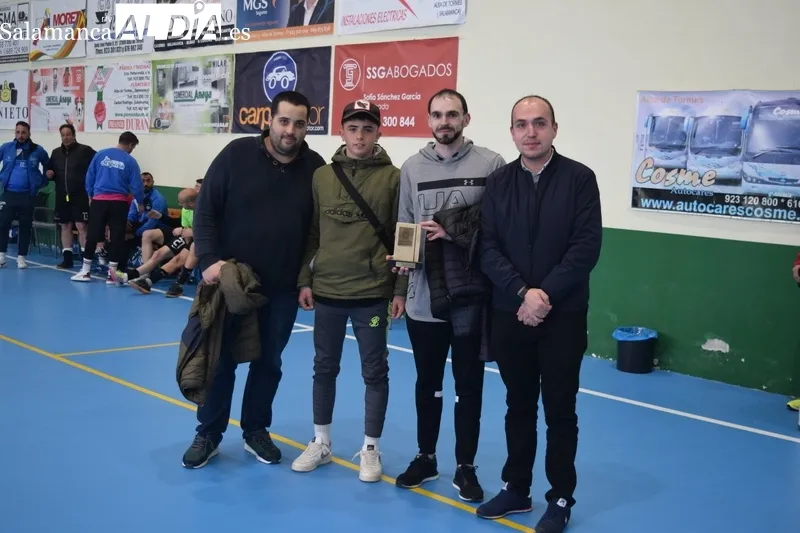 Foto 4 - Ahigal de los Aceiteros se lleva el Trofeo Diputaci&oacute;n celebrado en Alba de Tormes