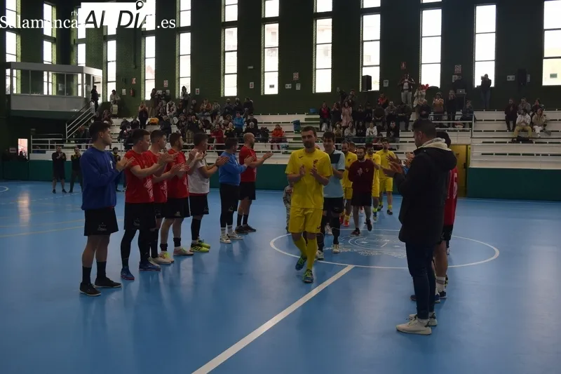 Foto 4 - La Despensa finaliza su legendario reinado en el Trofeo Diputaci&oacute;n de F&uacute;tbol Sala