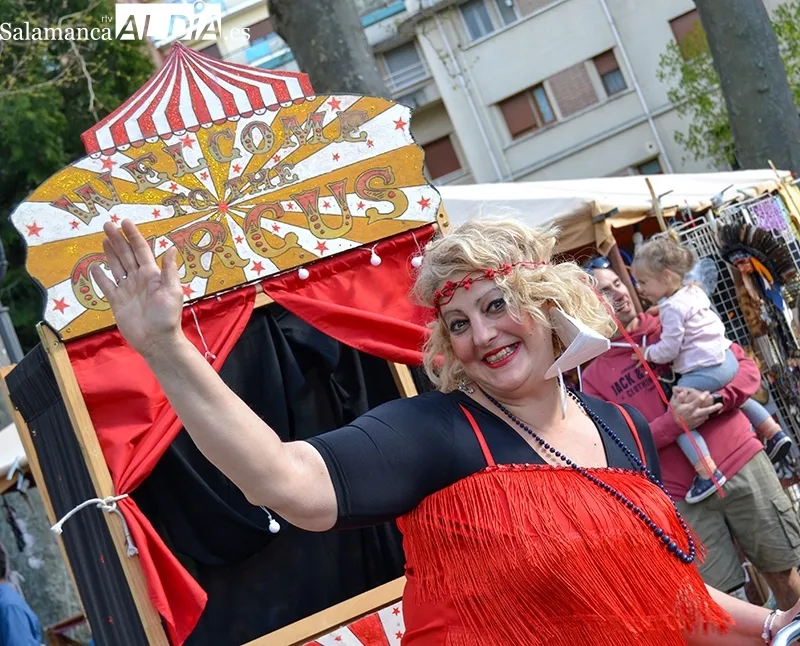 Foto 4 - Buen ambiente en el primer d&iacute;a de la Feria de las Tradiciones