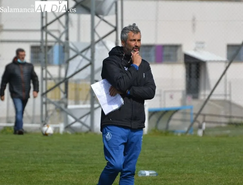 Foto 15 - Lozano se pone los guantes como tercer portero del Salamanca UDS en un entrenamiento sin Moreno y con Alem&aacute;n y Monroy