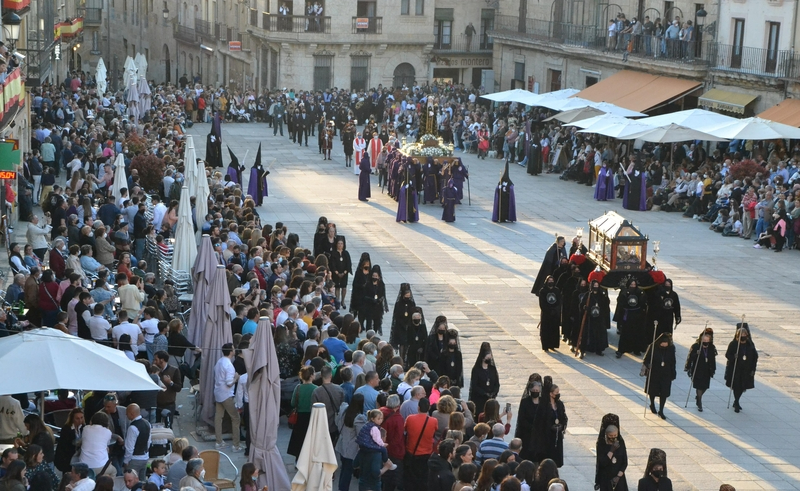 procesion carrera ciudad rodrigo