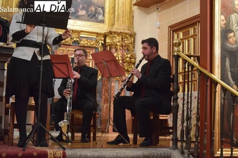 Foto 3 - &Eacute;vano acompa&ntilde;a a la soprano Amparo Mateos y a la mezzosoprano Marta S&aacute;nchez en el concierto de Cuaresma
