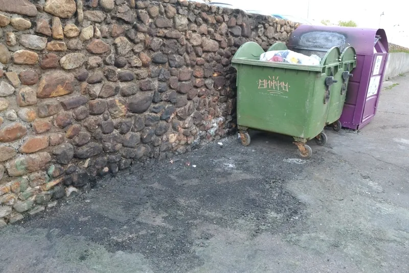 Foto 3 - Queman de madrugada 8 contenedores en Ciudad Rodrigo