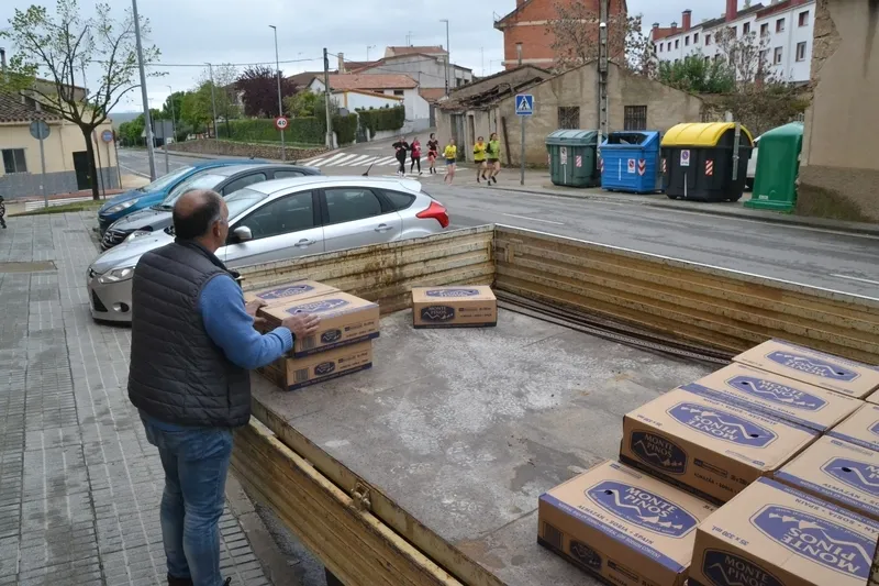 Foto 11 - Preparadas cerca de 500 bolsas del corredor para la Media Marat&oacute;n