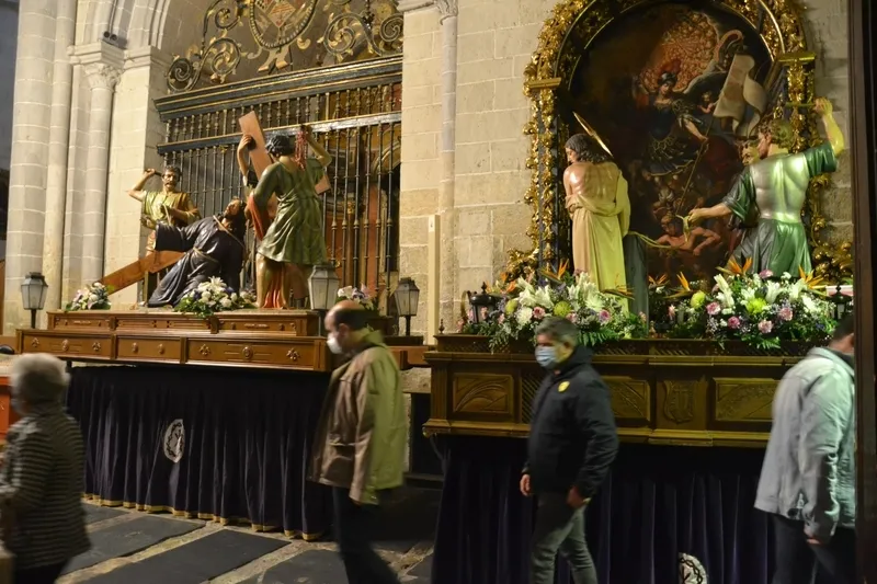 Foto 10 - Los cl&aacute;sicos Monumentos de las iglesias se suman a la petici&oacute;n de Paz