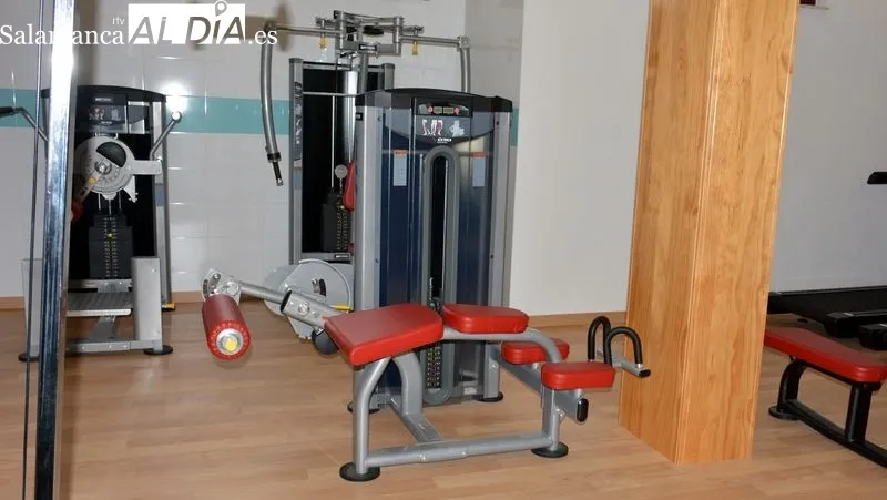 La sala de máquinas ofrece una amplia colección de aparatos
