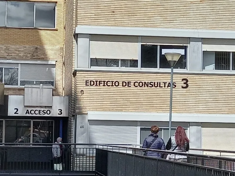 Nuevos carteles para el Virgen de la Vega y los bloques anexos