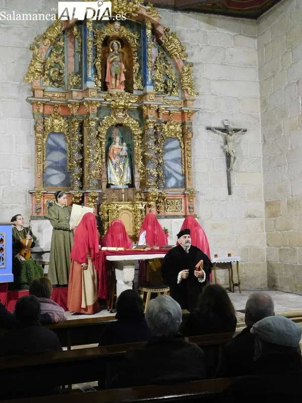 Representación de la obra '0Buscando a Nebrija' en el municipio de El Manzano