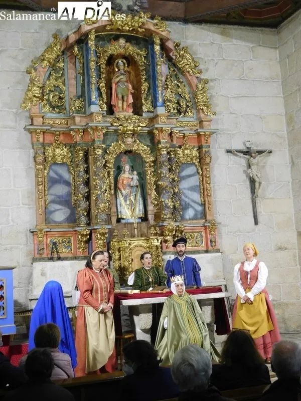Representación de la obra '0Buscando a Nebrija' en el municipio de El Manzano