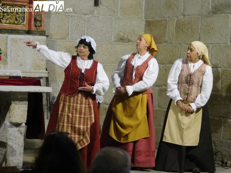 Representación de la obra '0Buscando a Nebrija' en el municipio de El Manzano