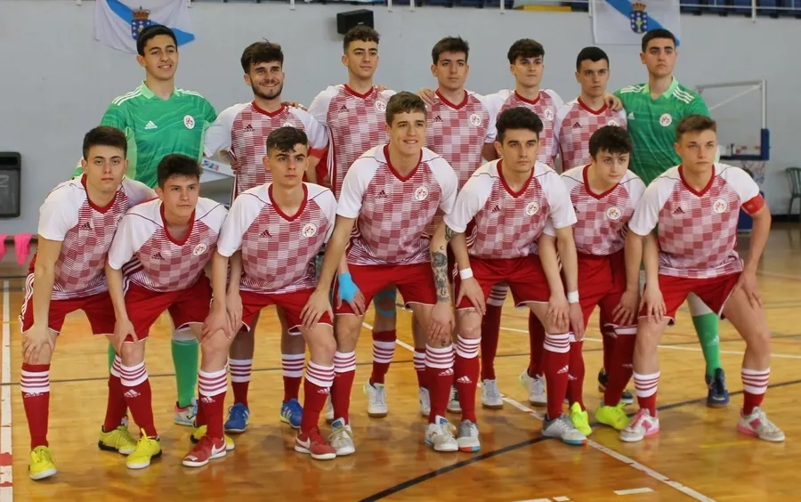 Foto 2 - Jorge Crespo cierra ante Galicia su etapa en la Selecci&oacute;n Sub&rsquo;19 de Castilla y Le&oacute;n