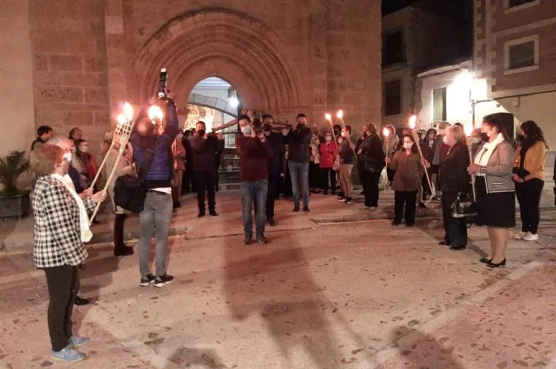 Foto 9 - San Andr&eacute;s brinda una procesi&oacute;n extra en la que participaron dos mujeres y un ni&ntilde;o ucranianos