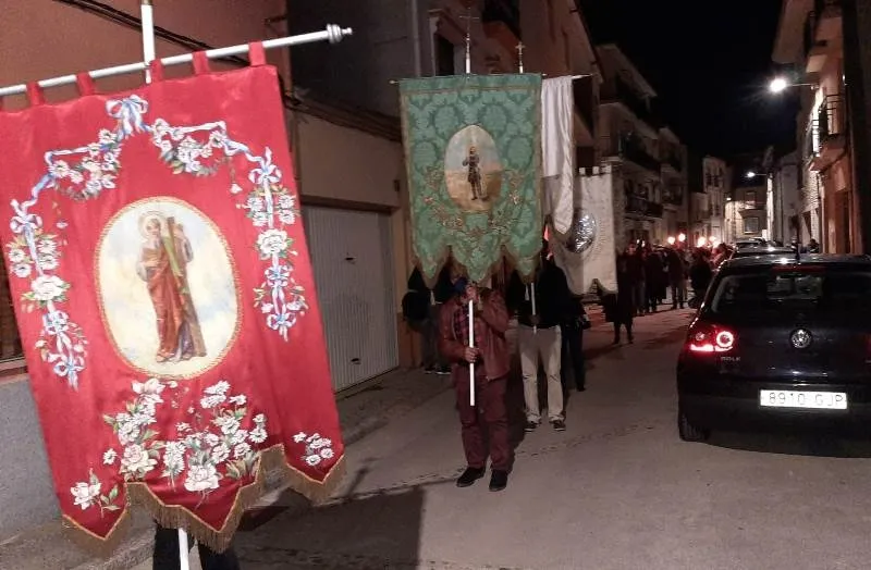 Foto 4 - San Andr&eacute;s brinda una procesi&oacute;n extra en la que participaron dos mujeres y un ni&ntilde;o ucranianos