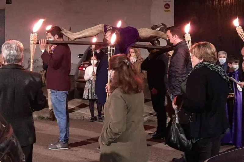 Foto 3 - San Andr&eacute;s brinda una procesi&oacute;n extra en la que participaron dos mujeres y un ni&ntilde;o ucranianos