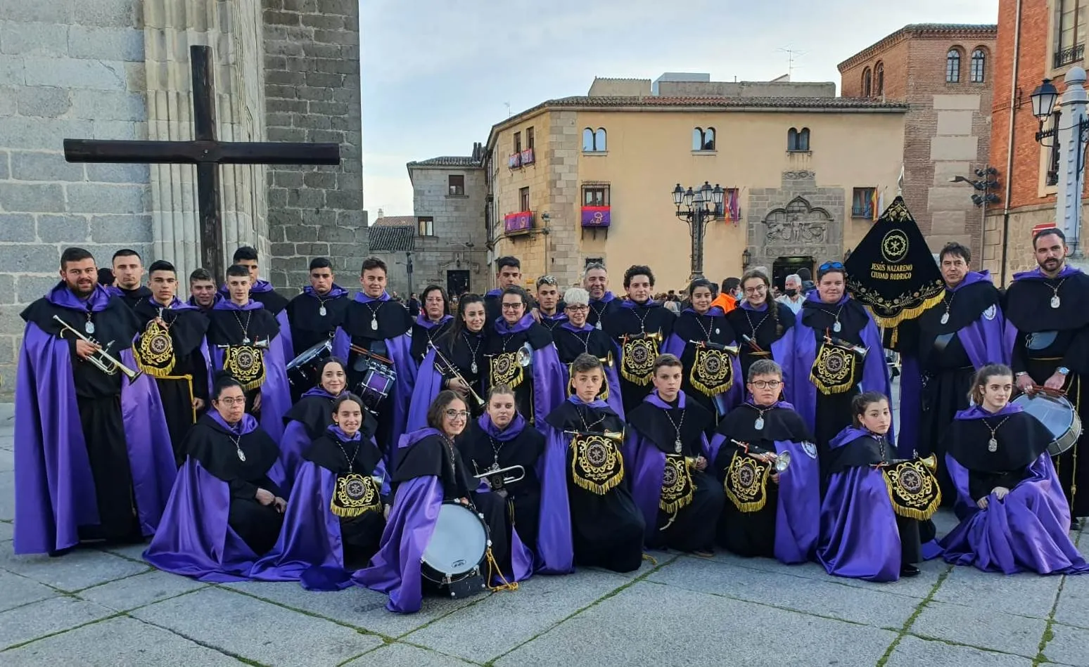 Foto 8 - La Banda de Cornetas y Tambores del Nazareno cierra en casa su ajetreada Semana Santa