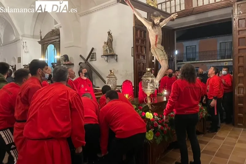 La procesión del Humilladero se veía suspendida tras el aguacero caído durante el desfile