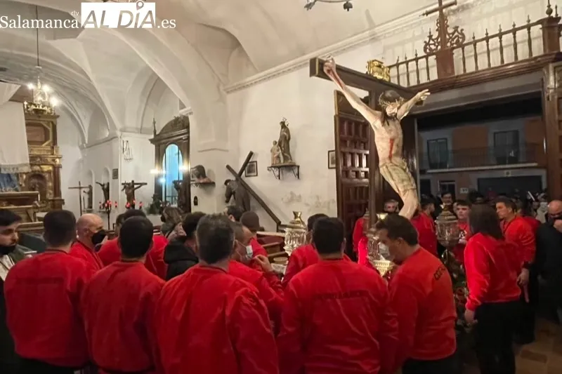 La procesión del Humilladero se veía suspendida tras el aguacero caído durante el desfile