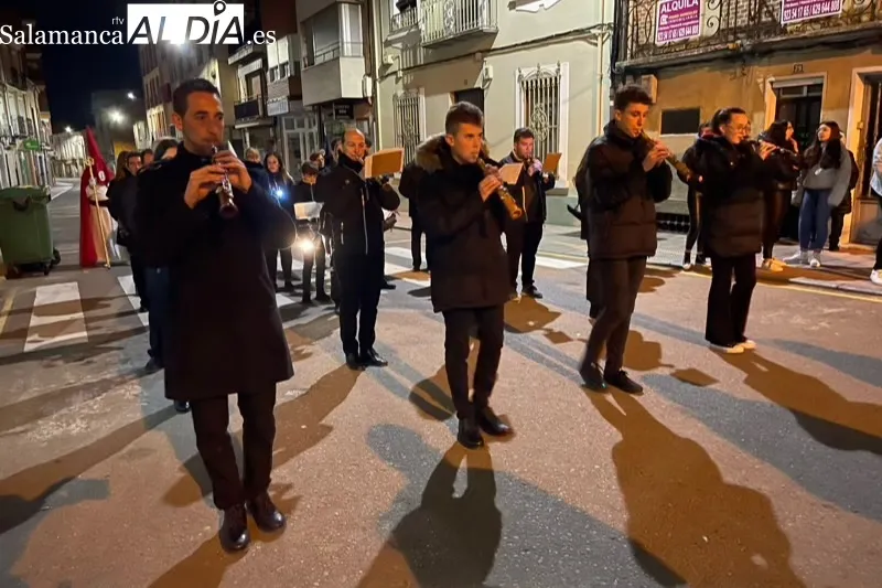 Nuestra Señora de la Esperanza ha procesionado en su primera 'Madruga'