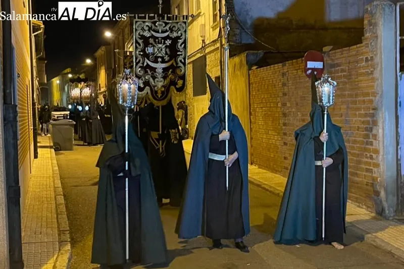 Nuestra Señora de la Esperanza ha procesionado en su primera 'Madruga'