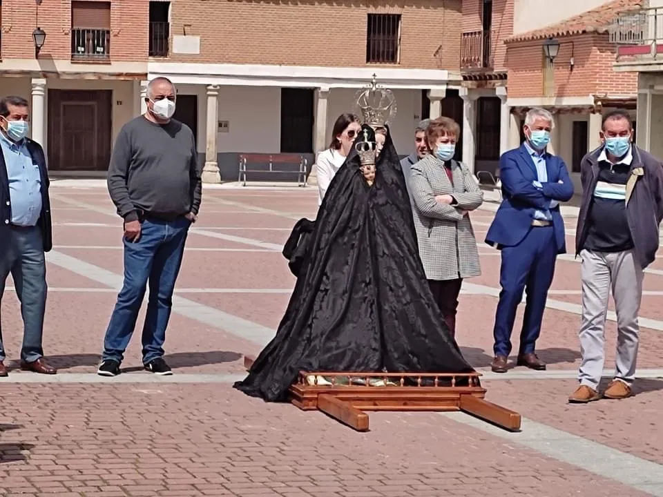 Santiago de la Puebla ha celebrado este domingo la procesión del encuentro