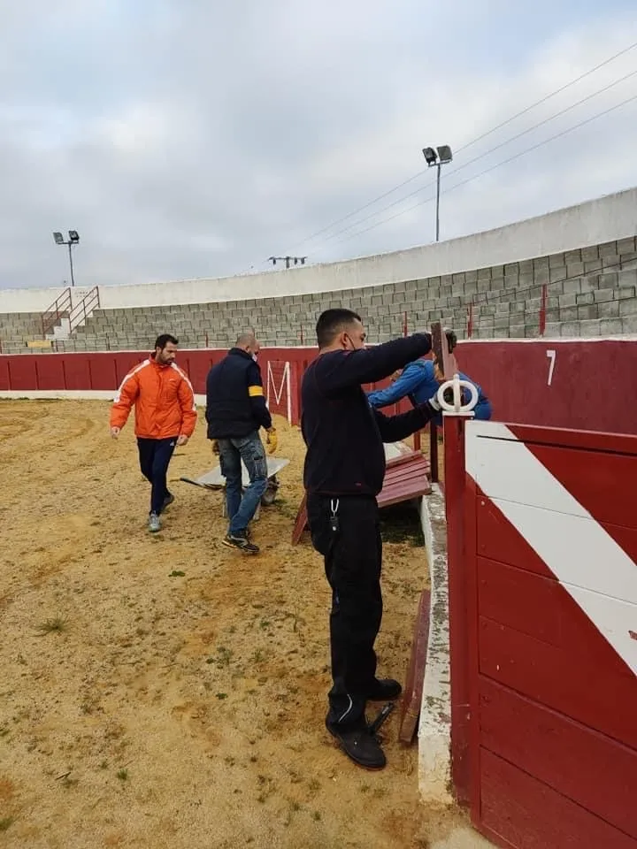 Foto 2 - Todo a punto y en cuenta atr&aacute;s para el comienzo de las fiestas del Voto en Villoria