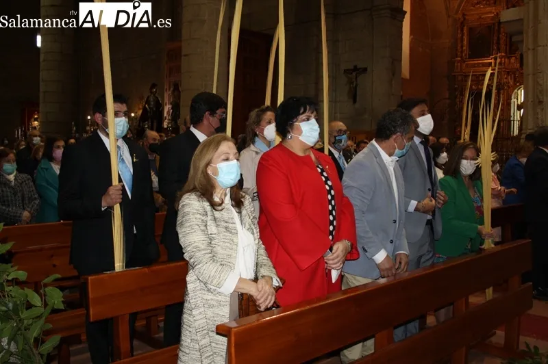 La procesión del Domingo de Ramos se ha vivido de manera multitudinaria en las calles de Peñaranda