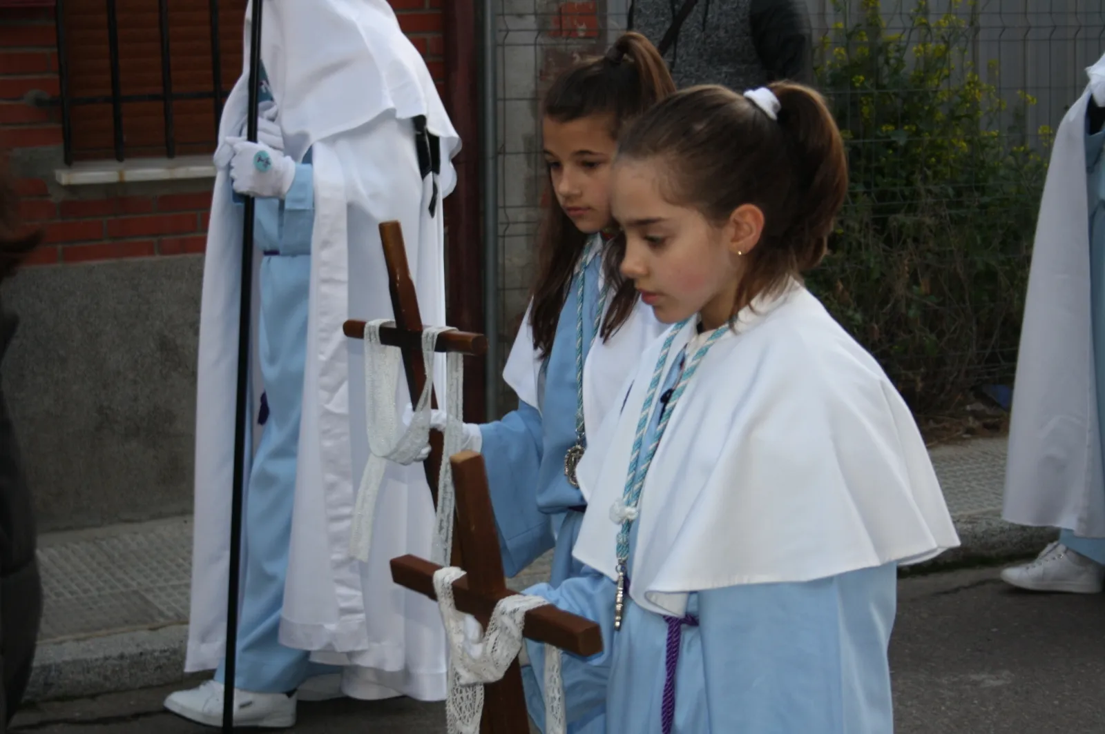 Foto 7 - La Piedad llena de oraci&oacute;n y luto las calles de Pe&ntilde;aranda este Viernes Santo