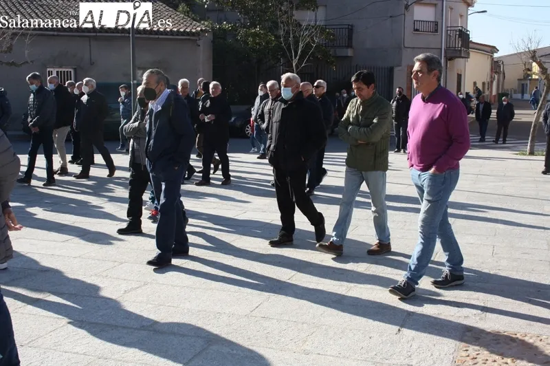 Los hombres de Villoria han realizado su histórico Vía Crucis del Viernes Santo