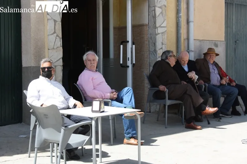 Los Quintos de Alaraz han vuelto a protagonizar su histórica romeria