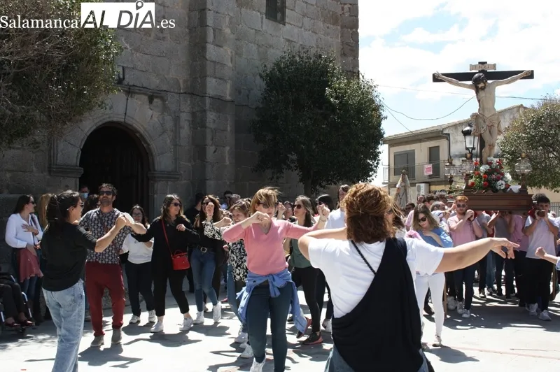 Los Quintos de Alaraz han vuelto a protagonizar su histórica romeria
