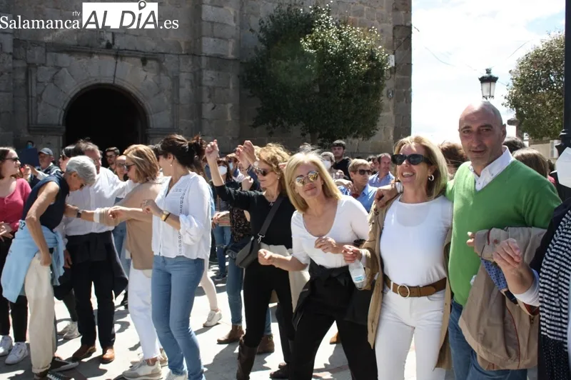 Los Quintos de Alaraz han vuelto a protagonizar su histórica romeria