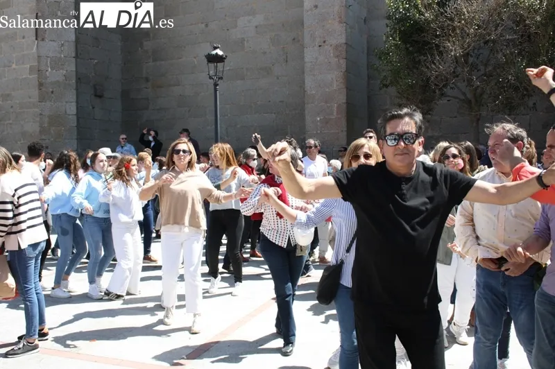 Los Quintos de Alaraz han vuelto a protagonizar su histórica romeria