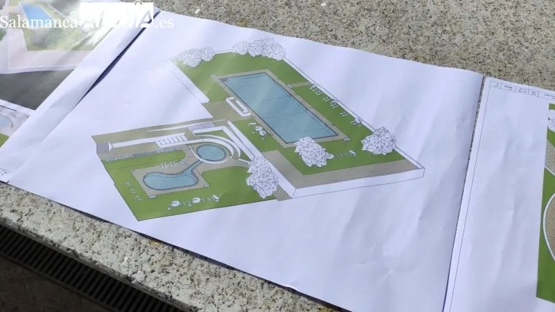 El alcalde Roberto Martín presenta el proyecto de remodelación de las piscinas municipales - KR