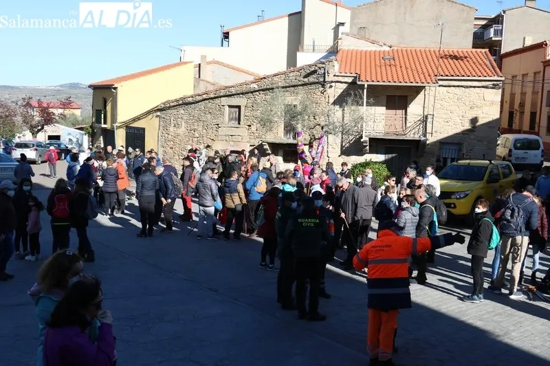 Éxito de participación en la XXV Ruta de Senderismo Arribes del Duero en Mieza / CORRAL