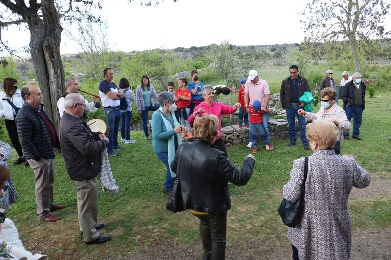 Actos en honor a la Virgen del Castillo en Yecla de Yeltes / CORRAL