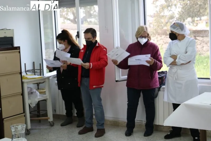 Clausura de la Acción de Formación y Empleo en Villavieja de Yeltes de 'Cocina y cáterin' / CORRAL
