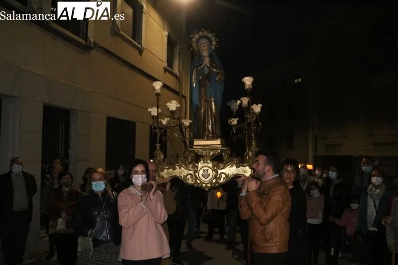 Procesión del Santo Entierro por las calles de Gujuelo - Fotos: Kiko Robles