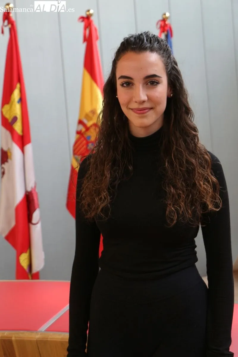 La dama de las fiestas de 2022 Sandra Corral Demetrio - KR