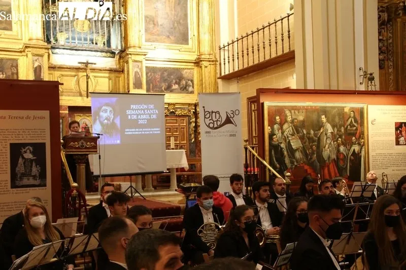 Foto 4 - Preg&oacute;n &iacute;ntegro de Semana Santa a cargo de las Madres Isabeles