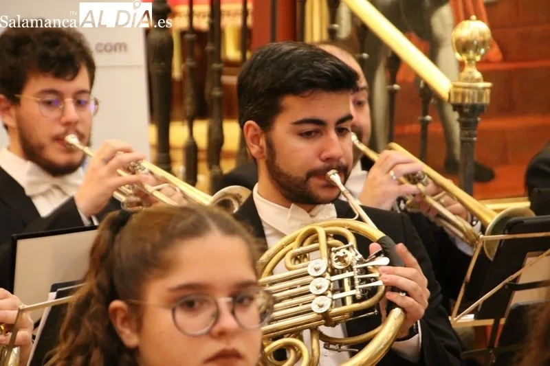 Foto 5 - La Banda de M&uacute;sica estrena &lsquo;A ti&hellip;Juan&rsquo; y &lsquo;Dulce Mirada de Mar&iacute;a&rsquo; de Manuel Rico y Mat&iacute;as Ca&ntilde;izal